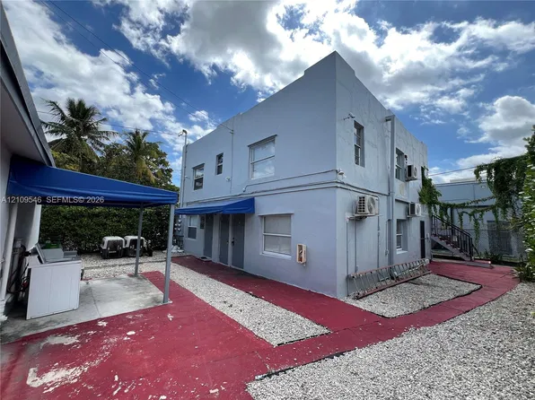 548 NW 30th St, Miami, FL