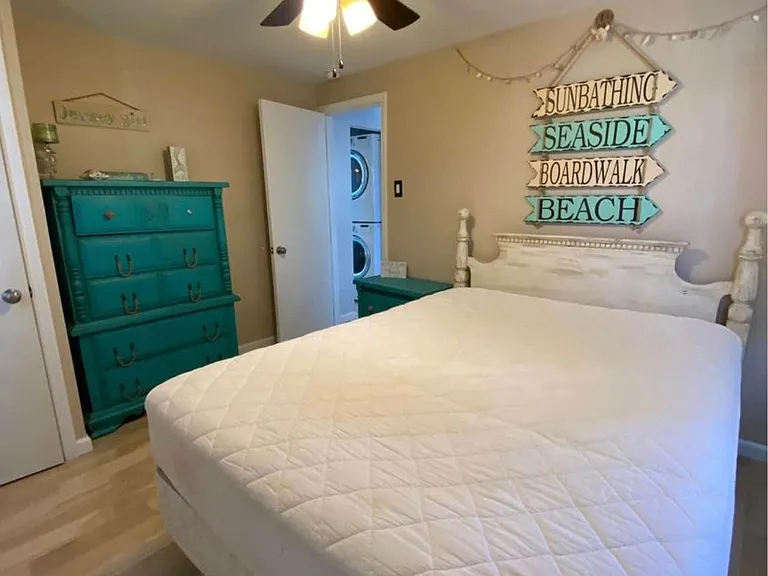 1132 Walter Blvd — Photo 2