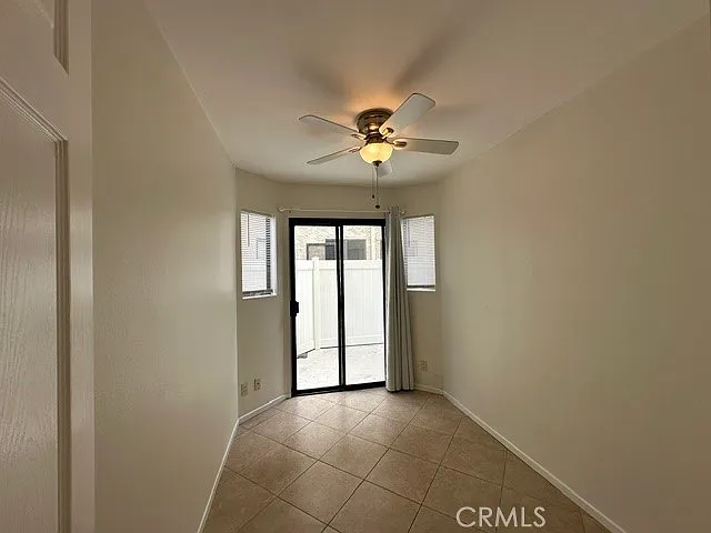 22865 Del Valle St — Photo 11