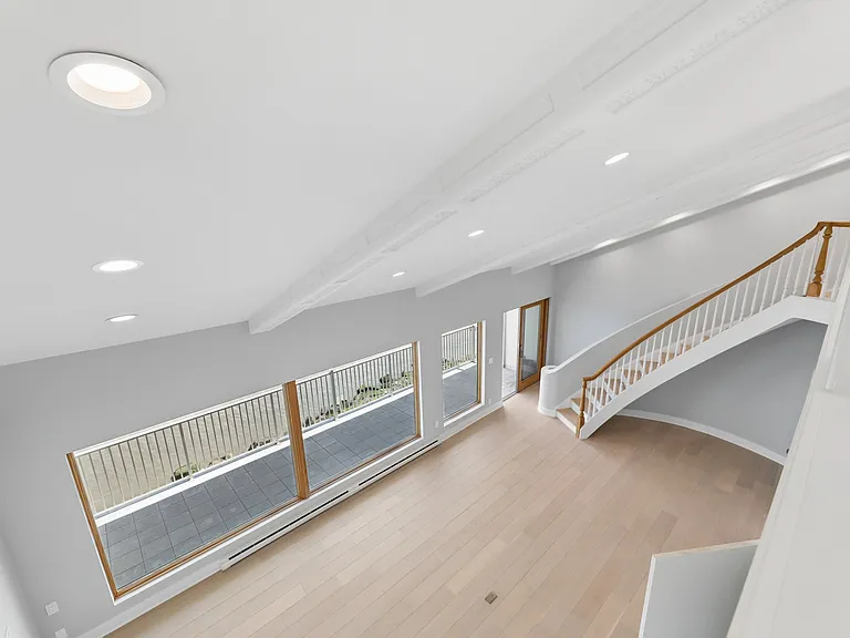 1225 River Rd #4D — Photo 7