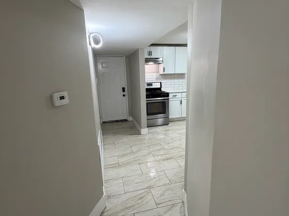 7503 W 64th St Unit B, Summit Argo, IL 60501