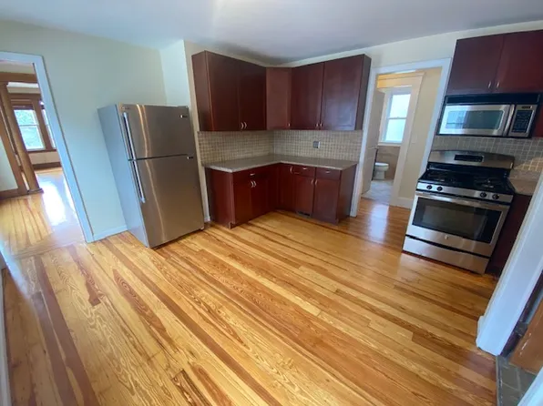 97 Foster St Floor 2, New Haven, CT 06511