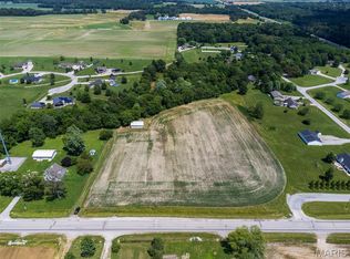 3672 State Route 160, Highland, IL 62249