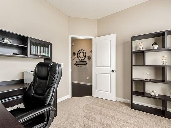 5th image of 6318 Hoffman Trace Dr