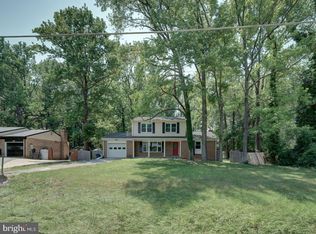 7207 Robin Hood Dr, Upper Marlboro, MD 20772
