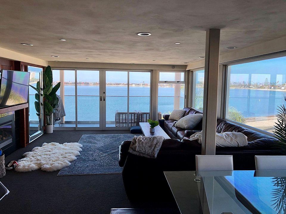 1st image of 3868 Riviera Dr Unit 2A
