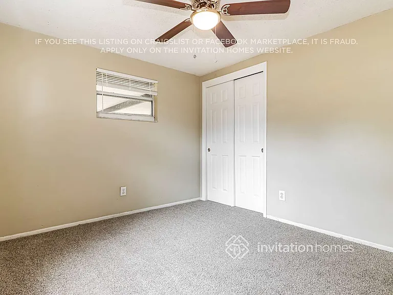 8837 79th Pl — Photo 13