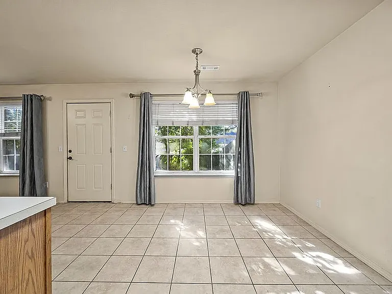 2351 W Skyler Dr — Photo 14