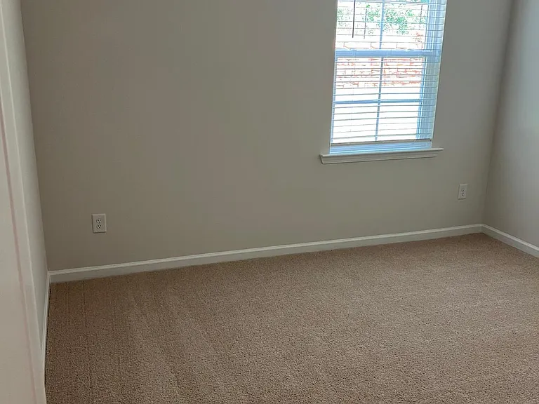 7014 Saddlebred Dr — Photo 13