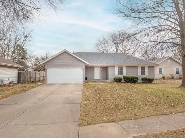 5626 S Stonegate Avenue, Springfield, MO 65810