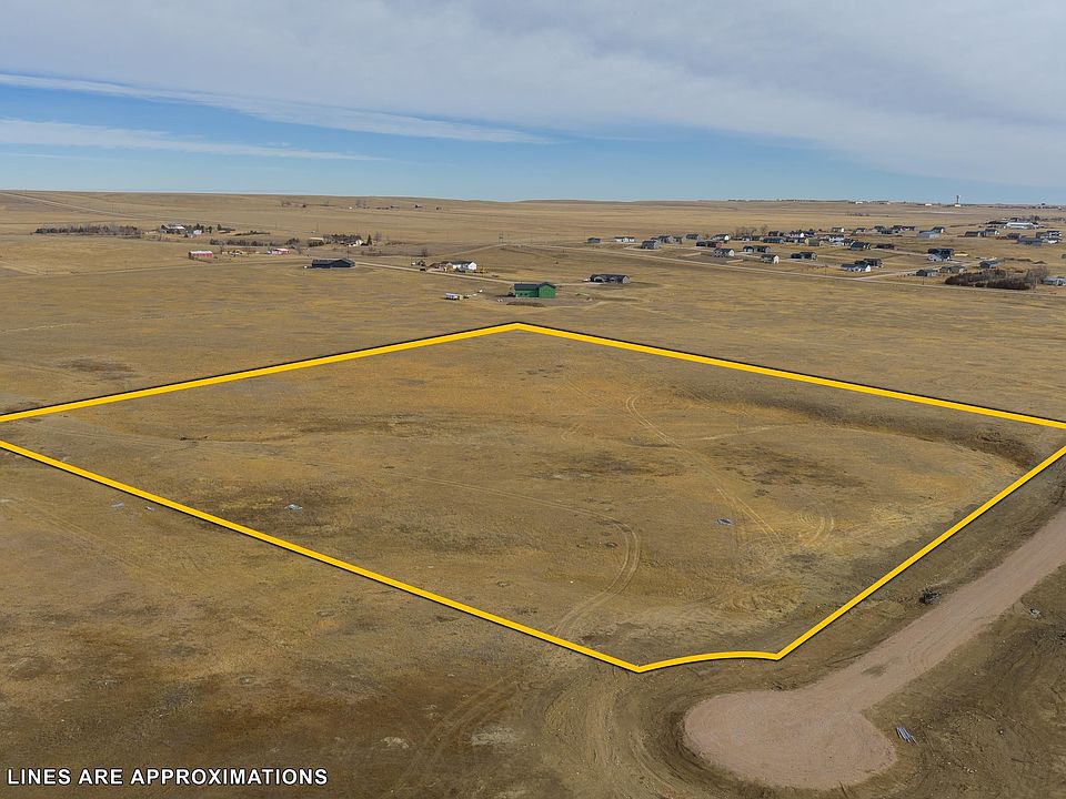 1st image of 3 SW Ell Cir