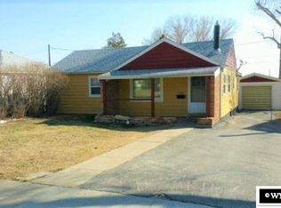 225 11th St, Rawlins, WY 82301