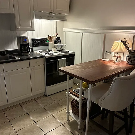 353 Hancock St #2 — Photo 3