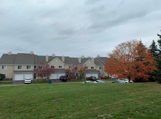 2220 Ranchview Ln N UNIT 103, Plymouth, MN 55447