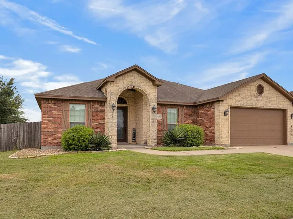 3721 Lake McQueeney Ct, Robstown, TX 78380
