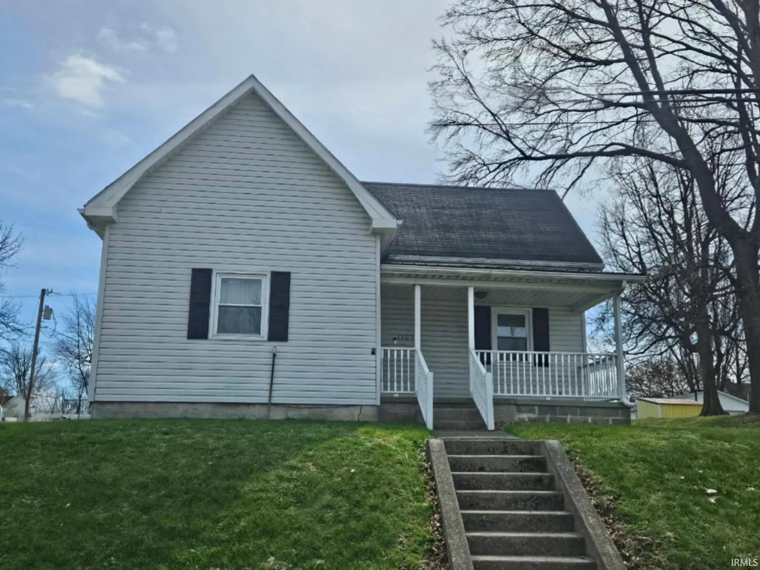 1107 State St photo 1