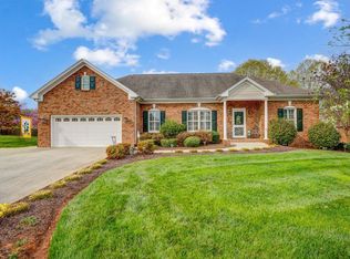 1132 Ambassador Dr, Forest, VA 24551