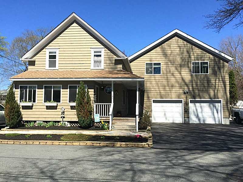 143 Madison St, Warwick, RI 02888 Zillow