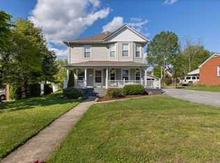 221 1st St, Erwin, TN 37650