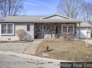 701 W High St, Hastings, MI 49058