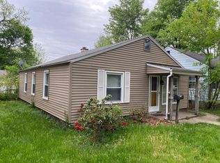 1110 Roosevelt St, South Bend, IN 46616