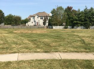 3365 Osprey Ct, Geneva, IL 60134