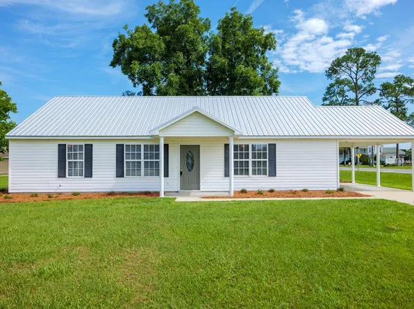102 Carolina St, Adel, GA 31620