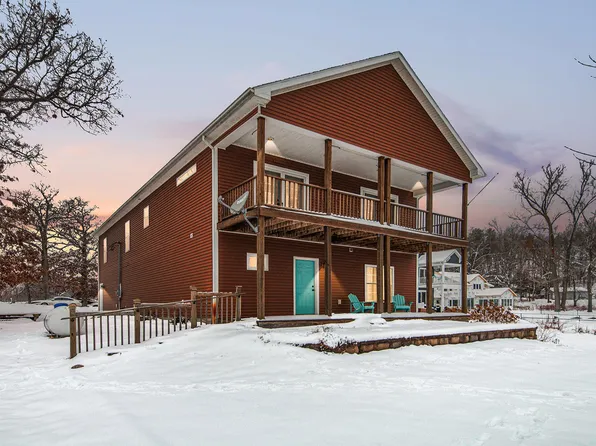 7177 Longview Ct, Delton, MI 49046