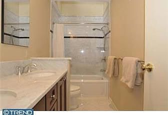 4th image of 26 Saint James Ct