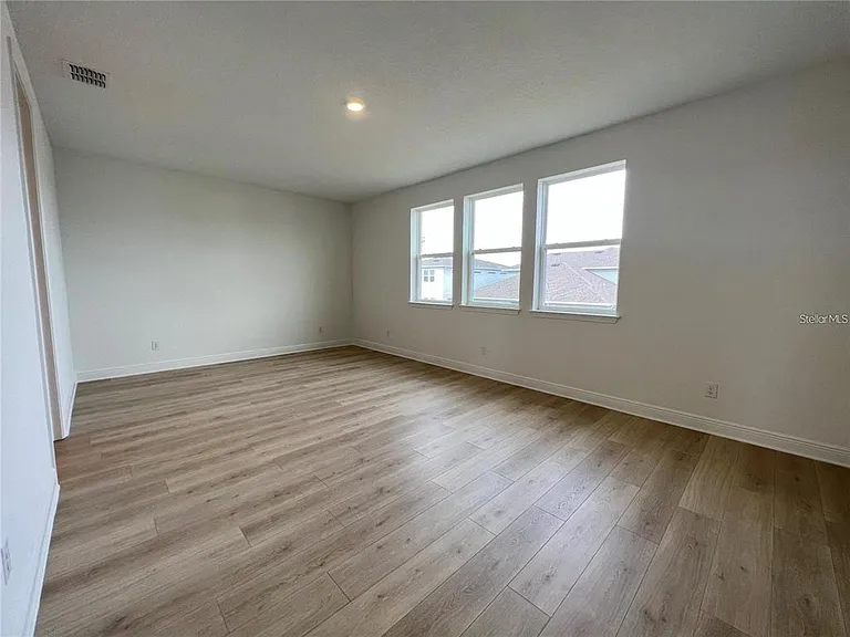 19141 Planetree St — Photo 20