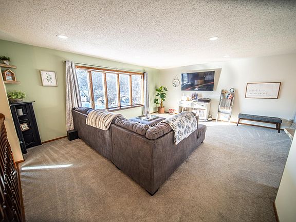 4th image of 557 Northern Heights Dr NE