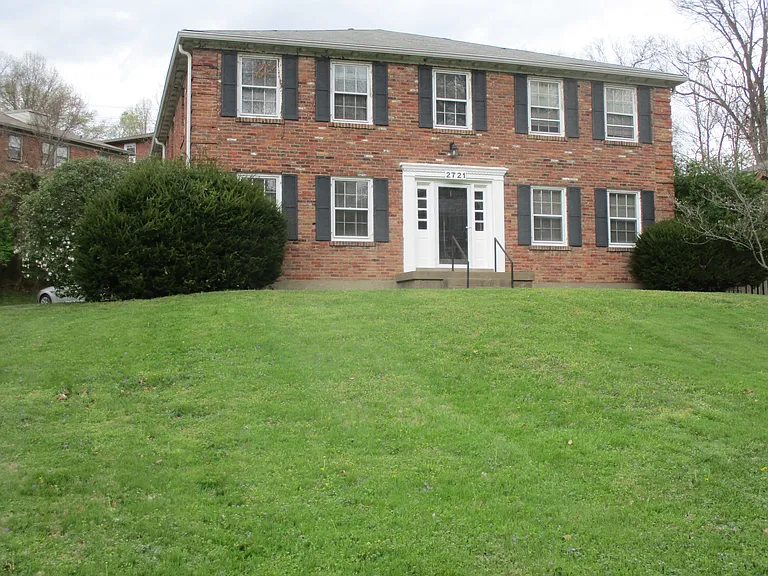 2721 Brownsboro Rd #2 — Photo 1