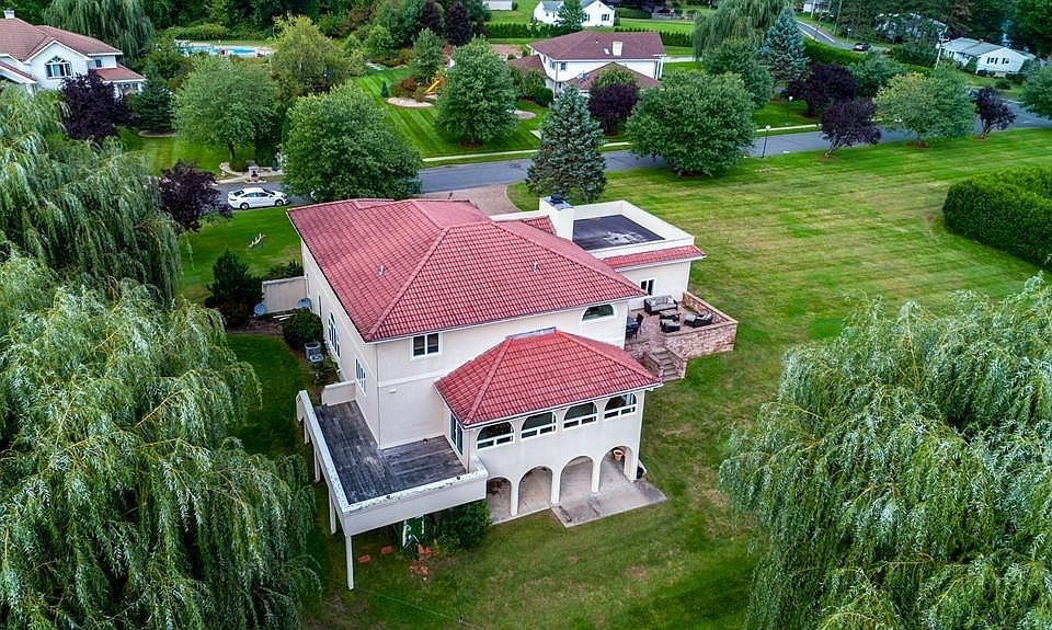 33 Hannoush Dr, West Springfield, MA 01089 Zillow