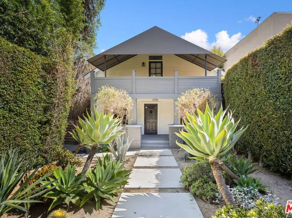 9014 Harratt St, West Hollywood, CA 90069