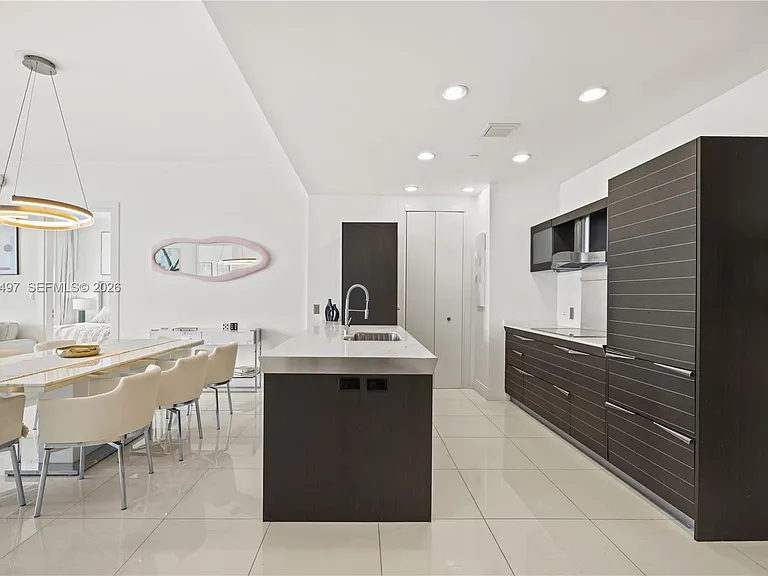 200 Biscayne Boulevard Way #5009 — Photo 47