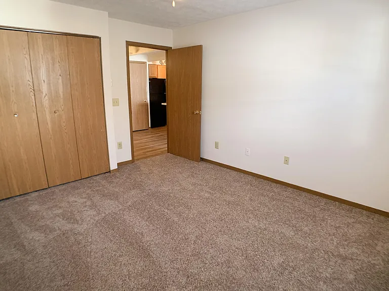Wyndemere Apartments — Photo 44