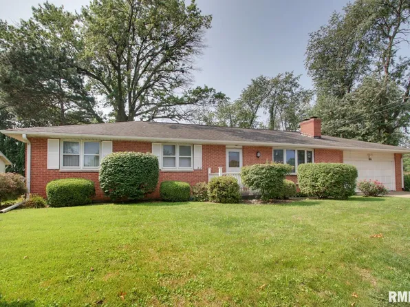 950 Gerard Ave, Quincy, IL 62305