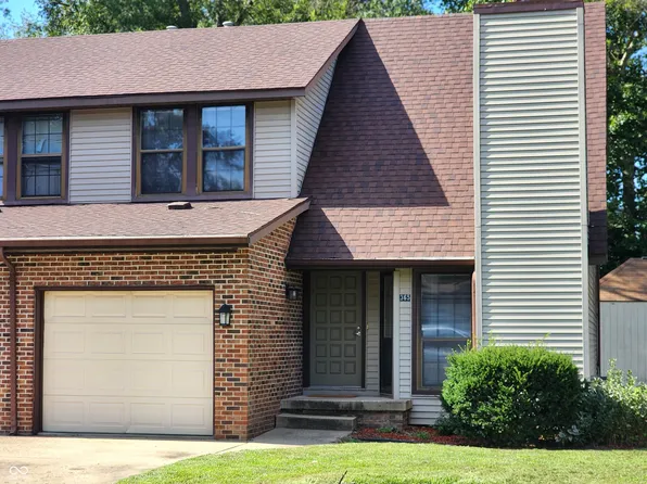365 White Oak Ln, Terre Haute, IN 47804