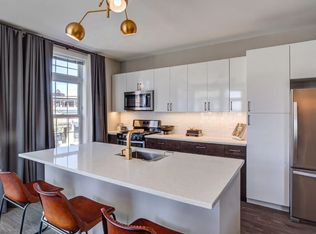 485 Common St #B20, Belmont, MA 02478