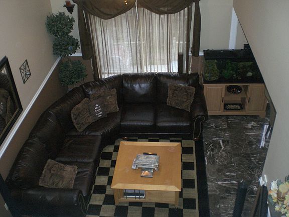 Large Bright Living Room