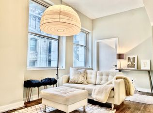55 E Washington St #167E7712B, Chicago, IL 60602