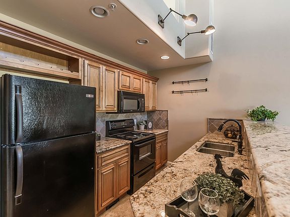 4th image of 11652 N Saguaro Blvd Unit 4