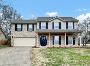 4008 Saddlecreek Ct, Louisville, KY 40245