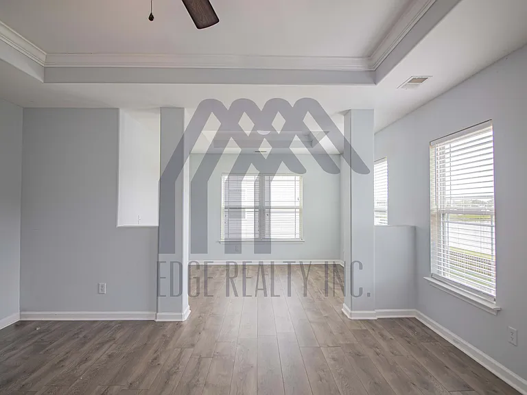 110 Spring Lakes Dr — Photo 36