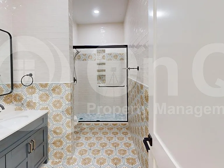 722 N Tucson Blvd — Photo 24