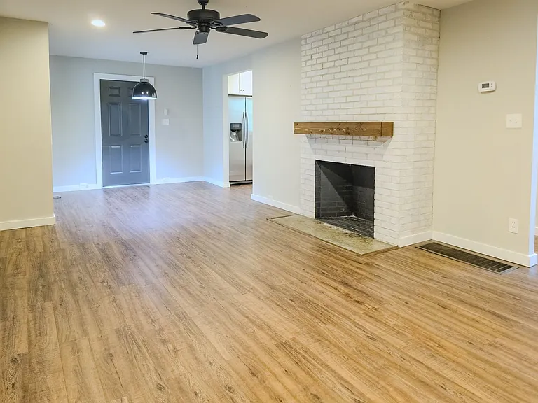 431 East Dr — Photo 18