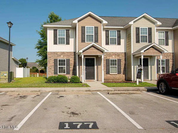 177 Glen Cannon Dr, Jacksonville, NC 28546