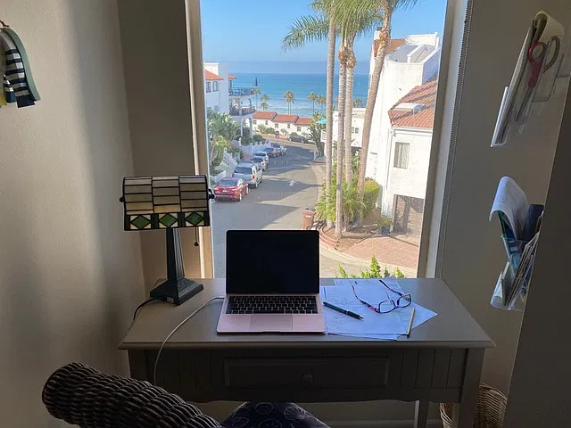Work with a view!