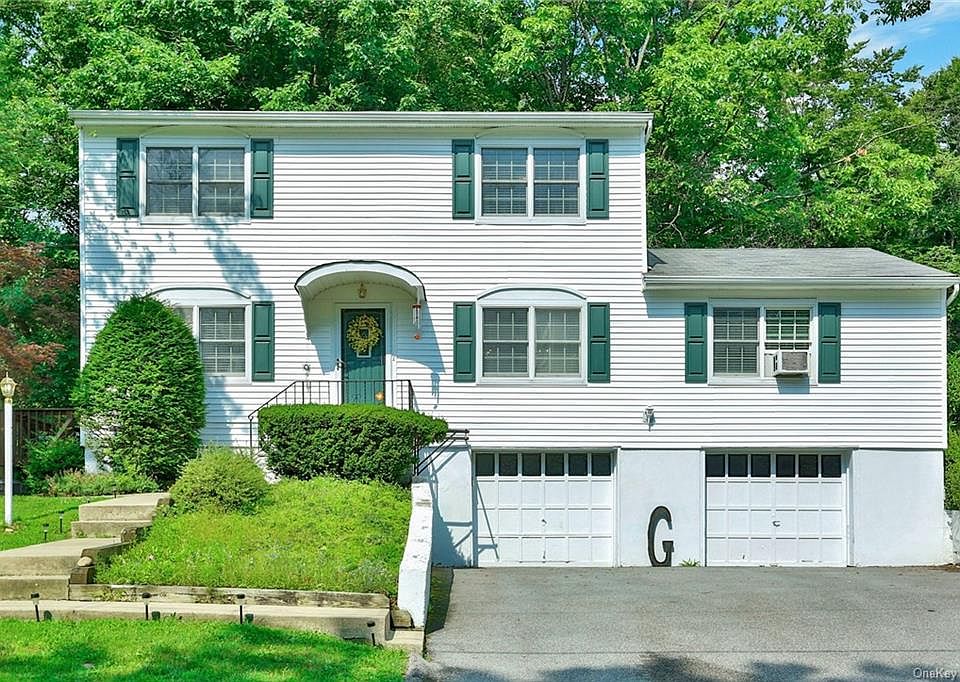 1st image of 73 Lois Dr