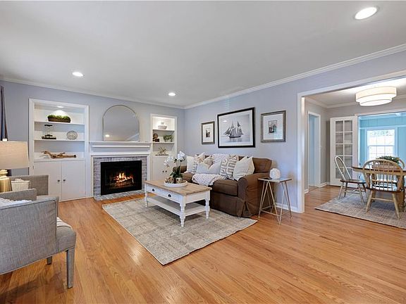 5th image of 7601 Chadwick St